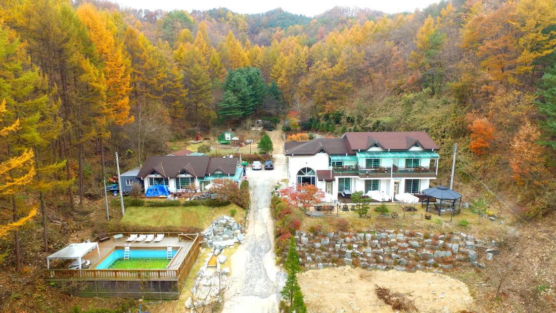 Pinearoma Pension Hongcheon Exterior foto